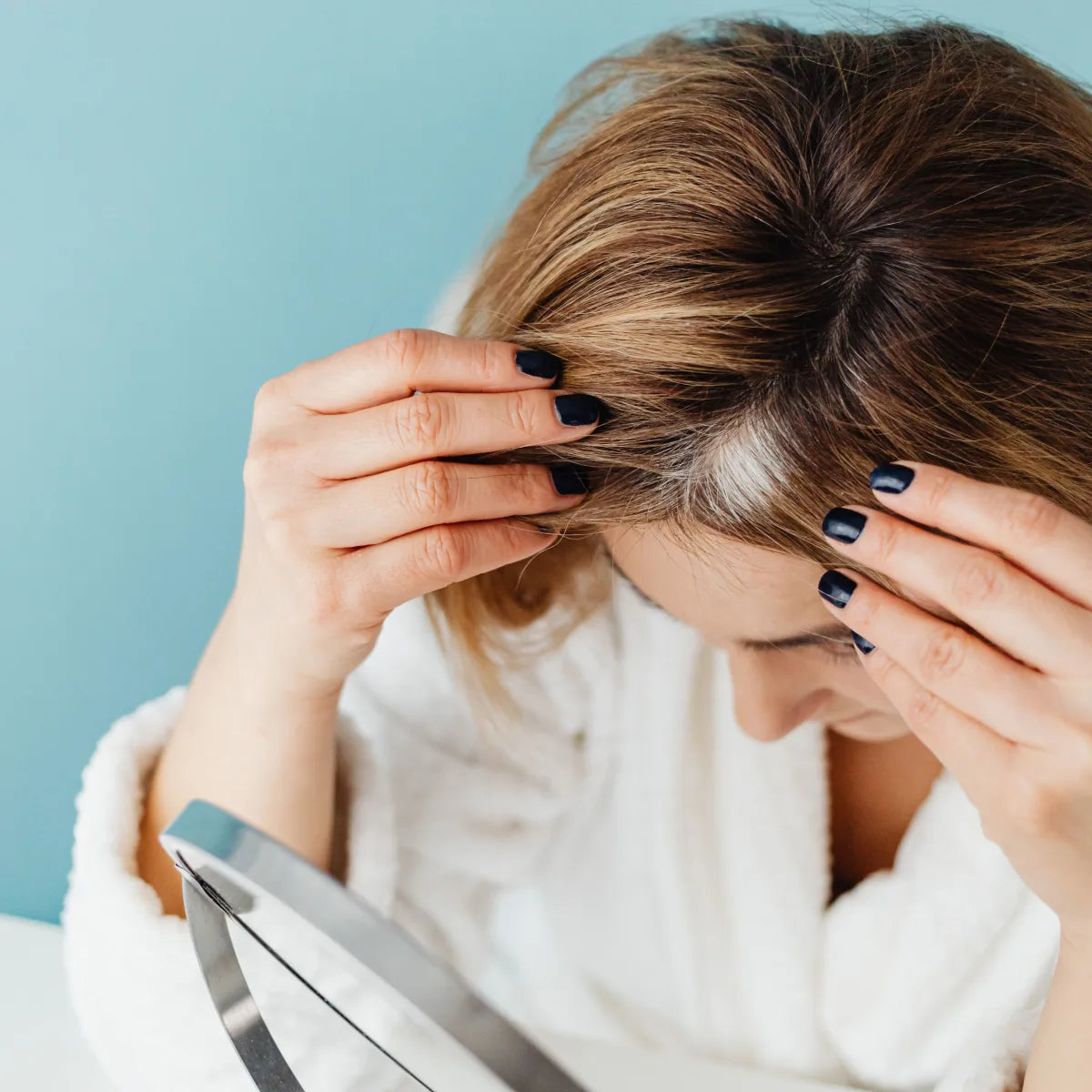 Female Pattern Hair Loss: A Complete Guide for Women