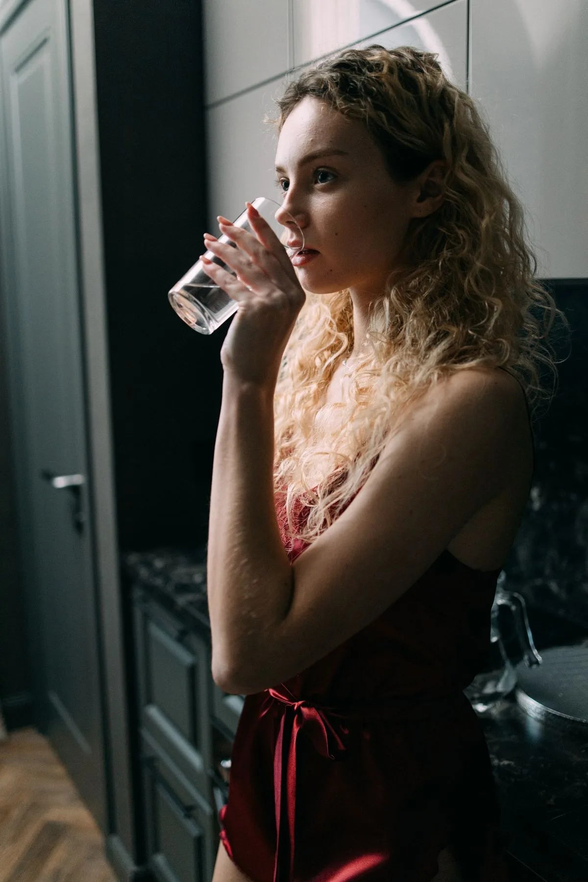 Water and Hair Growth: Does Hydration Actually Matter?